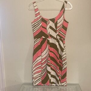 Trina Turk size 4 dress in excellent condition